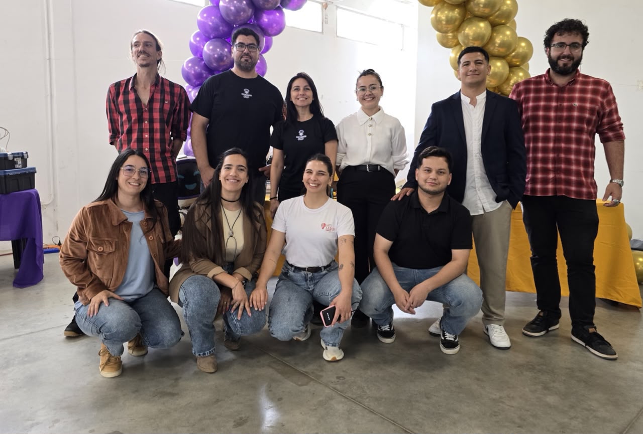 Representantes de siete municipios misioneros se destacaron en un encuentro nacional de robótica en Chaco